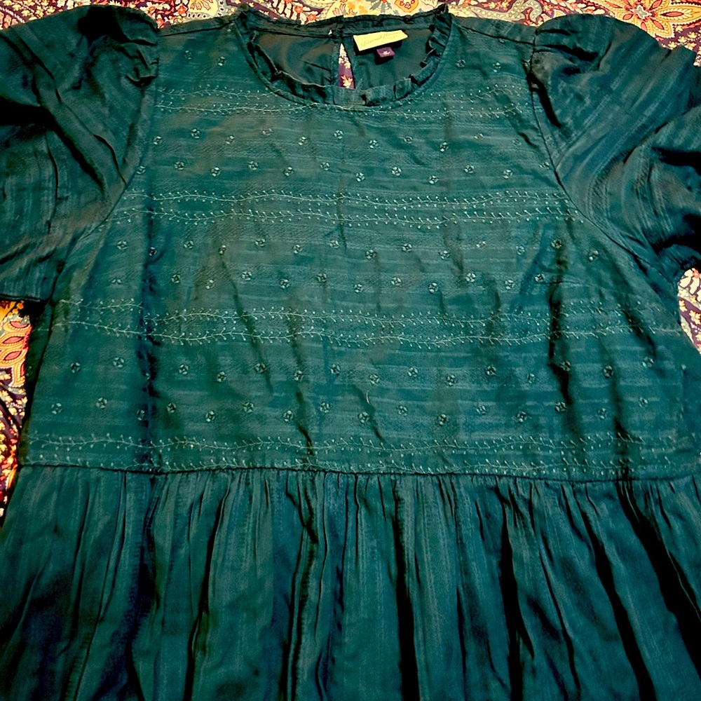 Puff sleeved dress